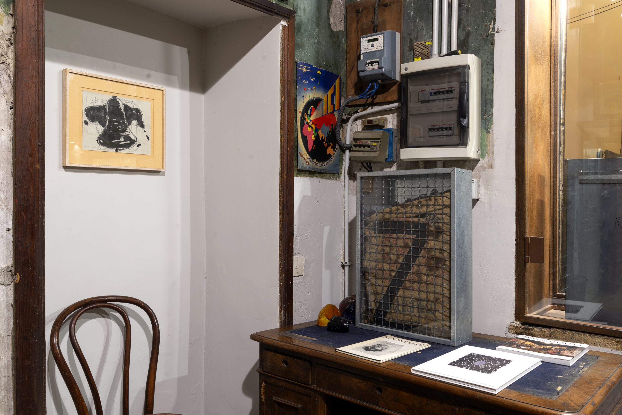 Jannis Kounellis_exhibition_Litografia Bulla_©Maria Cucci